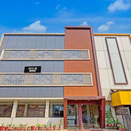 Super Hotel O Perungalathur Near Bus Stand Τσενάι Εξωτερικό φωτογραφία